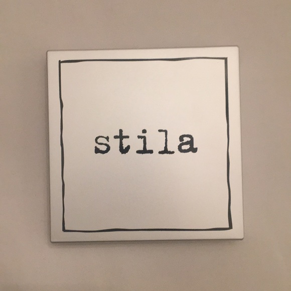 Customizable Makeup Palettes - Picture 2 of 5